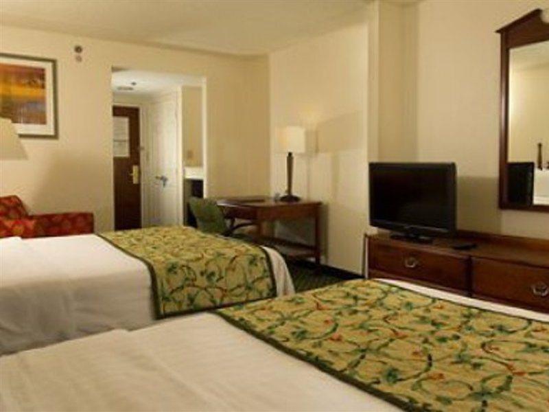 Fairfield Inn And Suites Atlanta Airport South/Sullivan Road College Park Zimmer foto